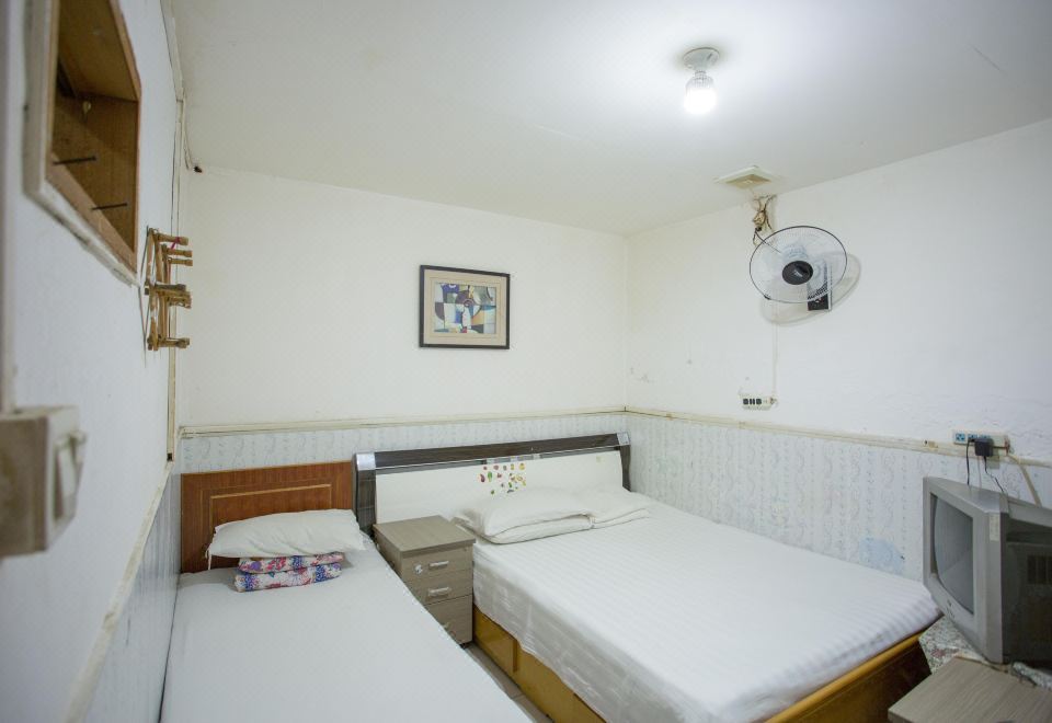 Qingdao Hongsen Hotel 2*