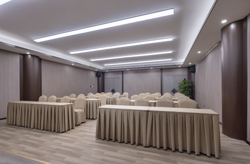 AHAO Garden Hotel (Henggang subway station store) 3*