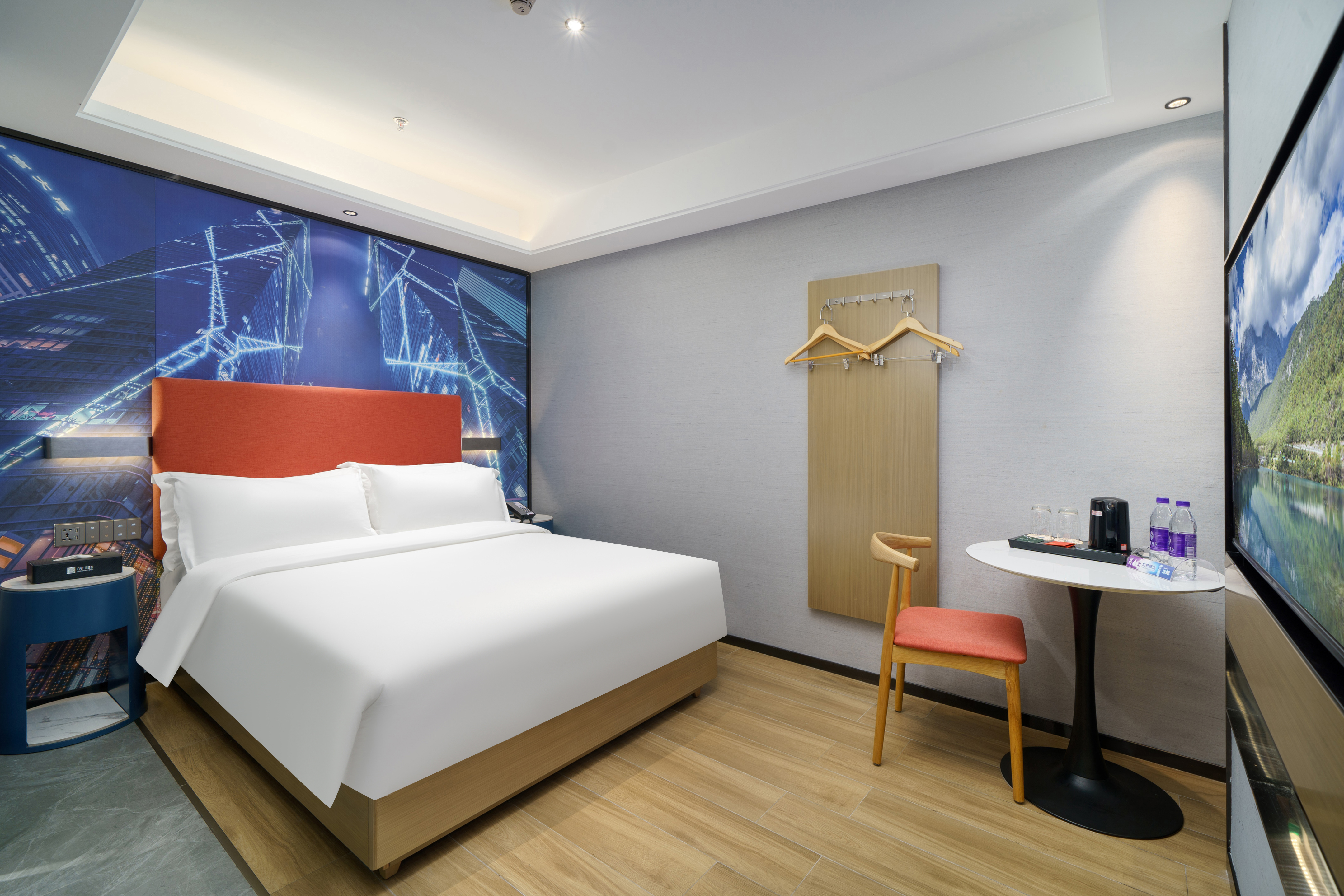 Green Carrier Hotel (Shenzhen Nanshan Coast Chengnan Oil Store) 2*