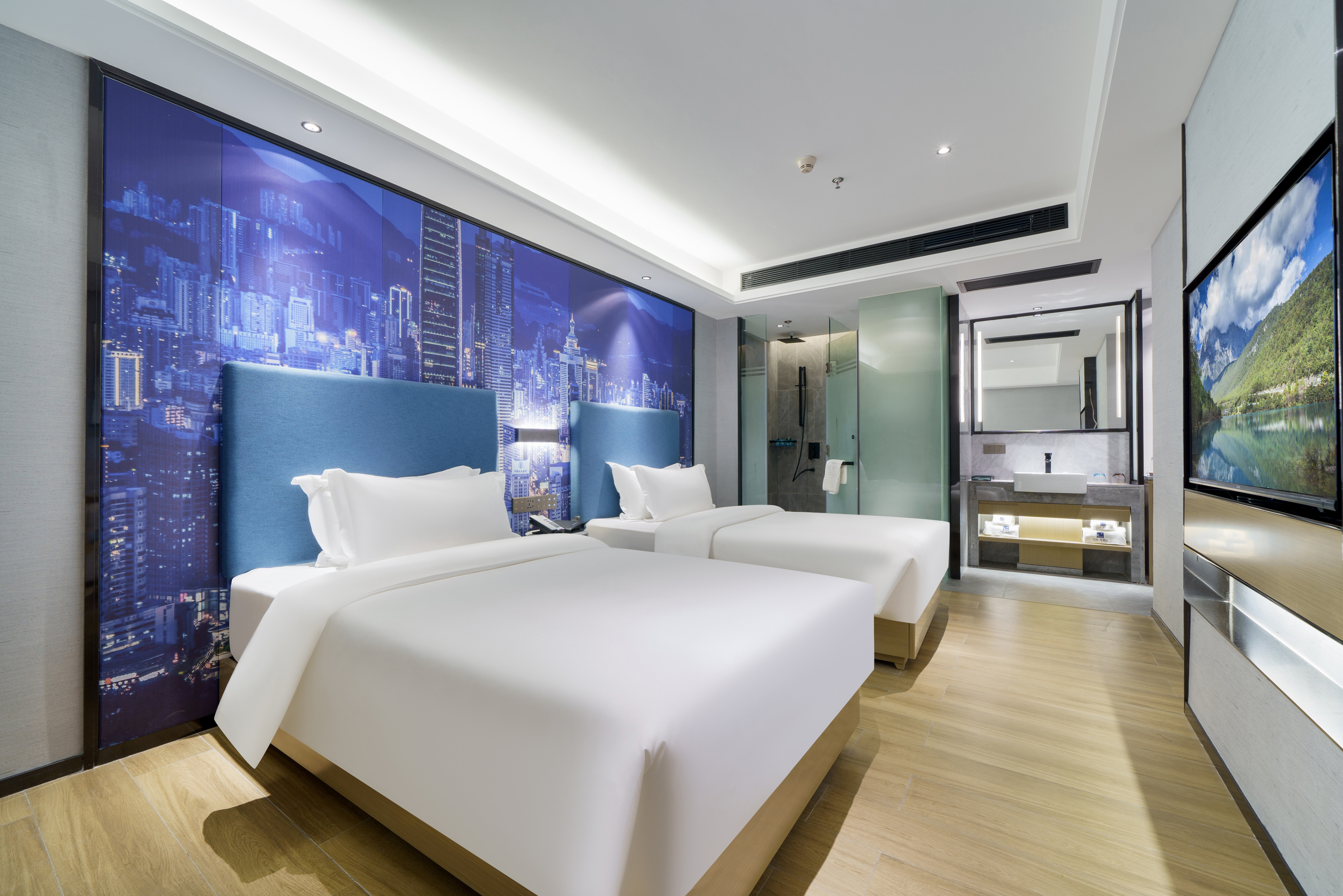 Green Carrier Hotel (Shenzhen Nanshan Coast Chengnan Oil Store) 2*