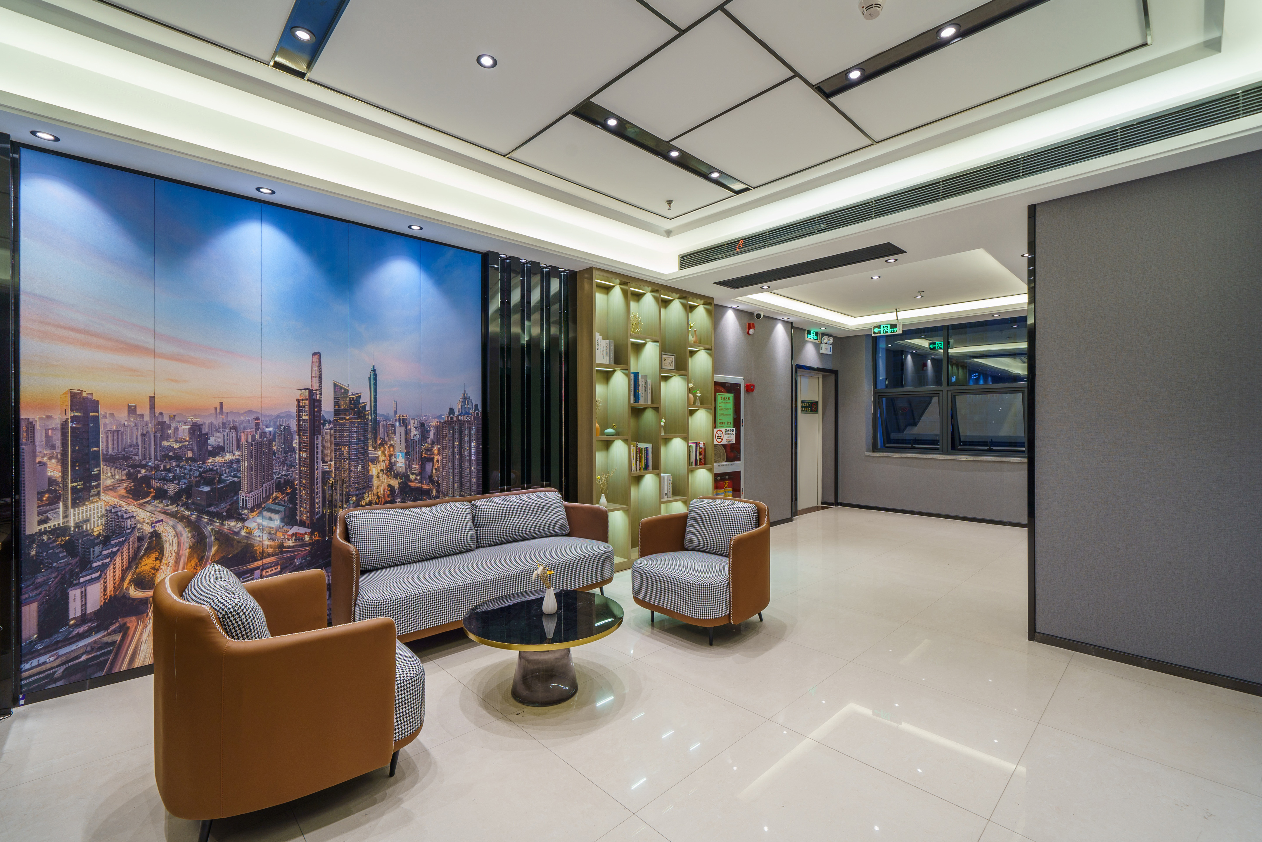 Green Carrier Hotel (Shenzhen Nanshan Coast Chengnan Oil Store) 2*