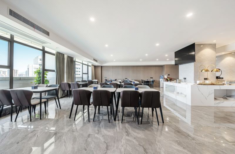 The Yi hotel 3*