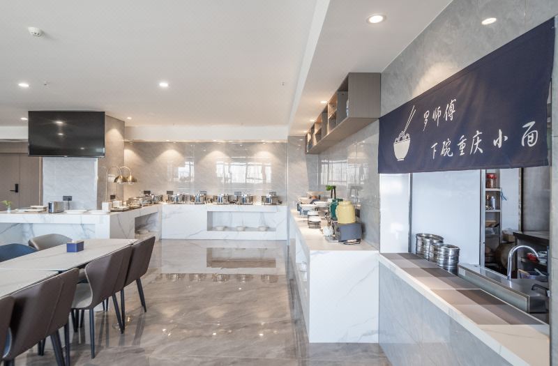 The Yi hotel 3*