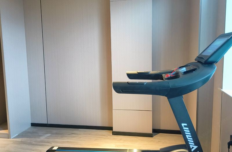 Zhihui Orange Hotel (Hengdian Film and Television City Wansheng Pedestrian Street) 3*