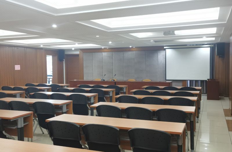 Zhihui orange Hotel (Dongyang Wood Carving City Yintai City Branch) 3*