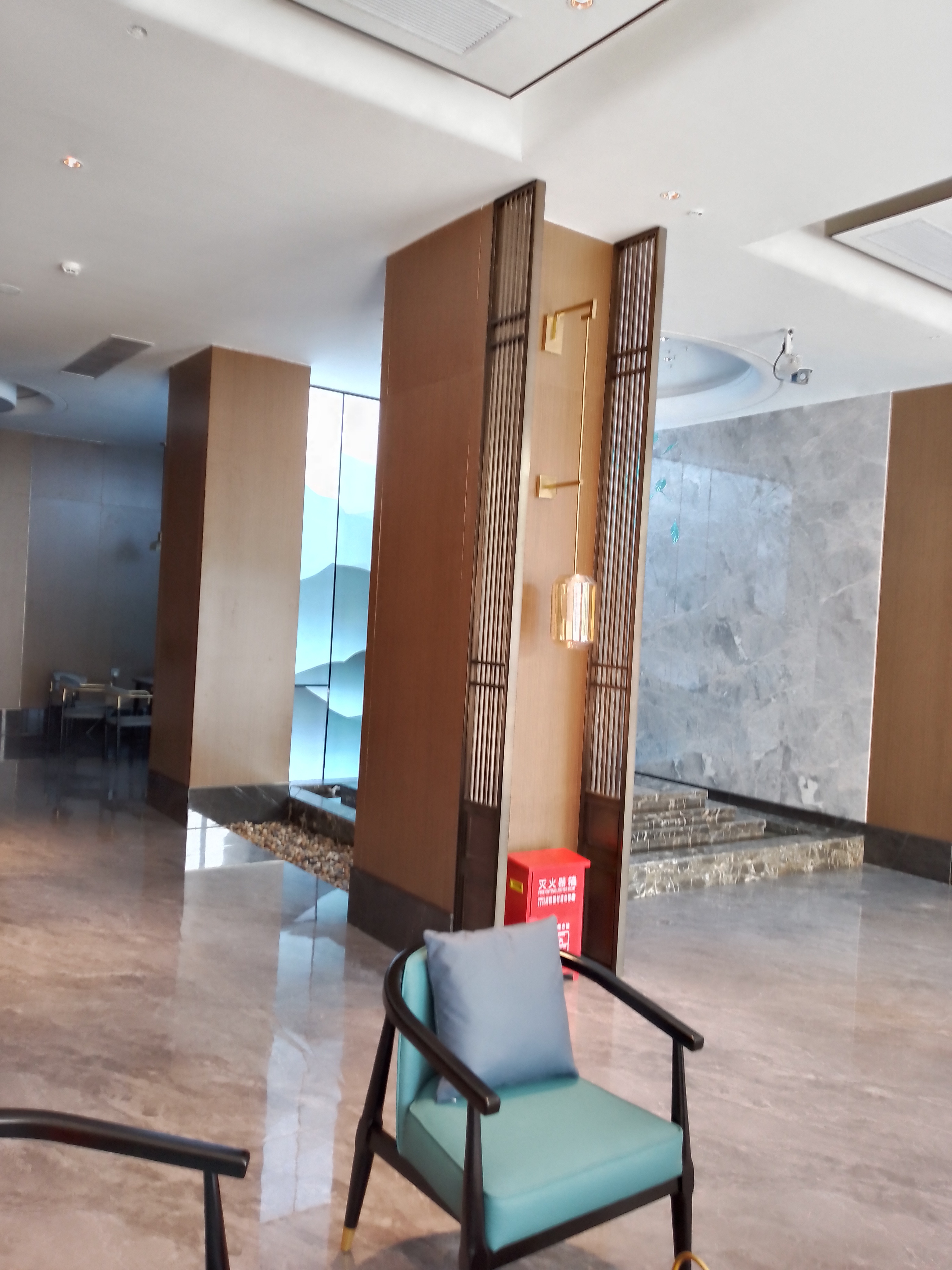 Fengkai Riverside Hotel 2*