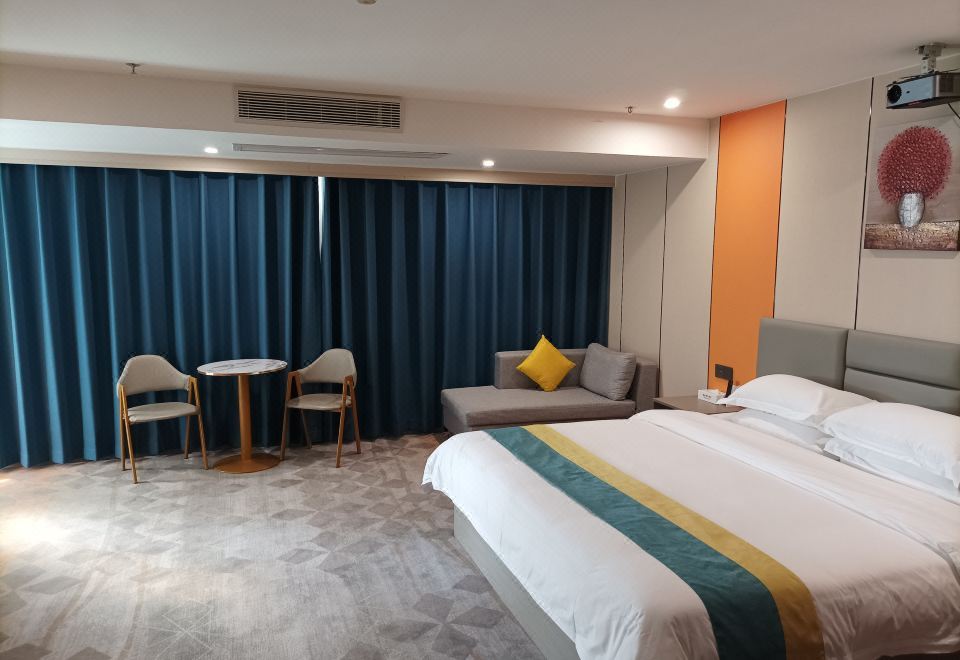 Haifeng Dingsheng Hotel 2*