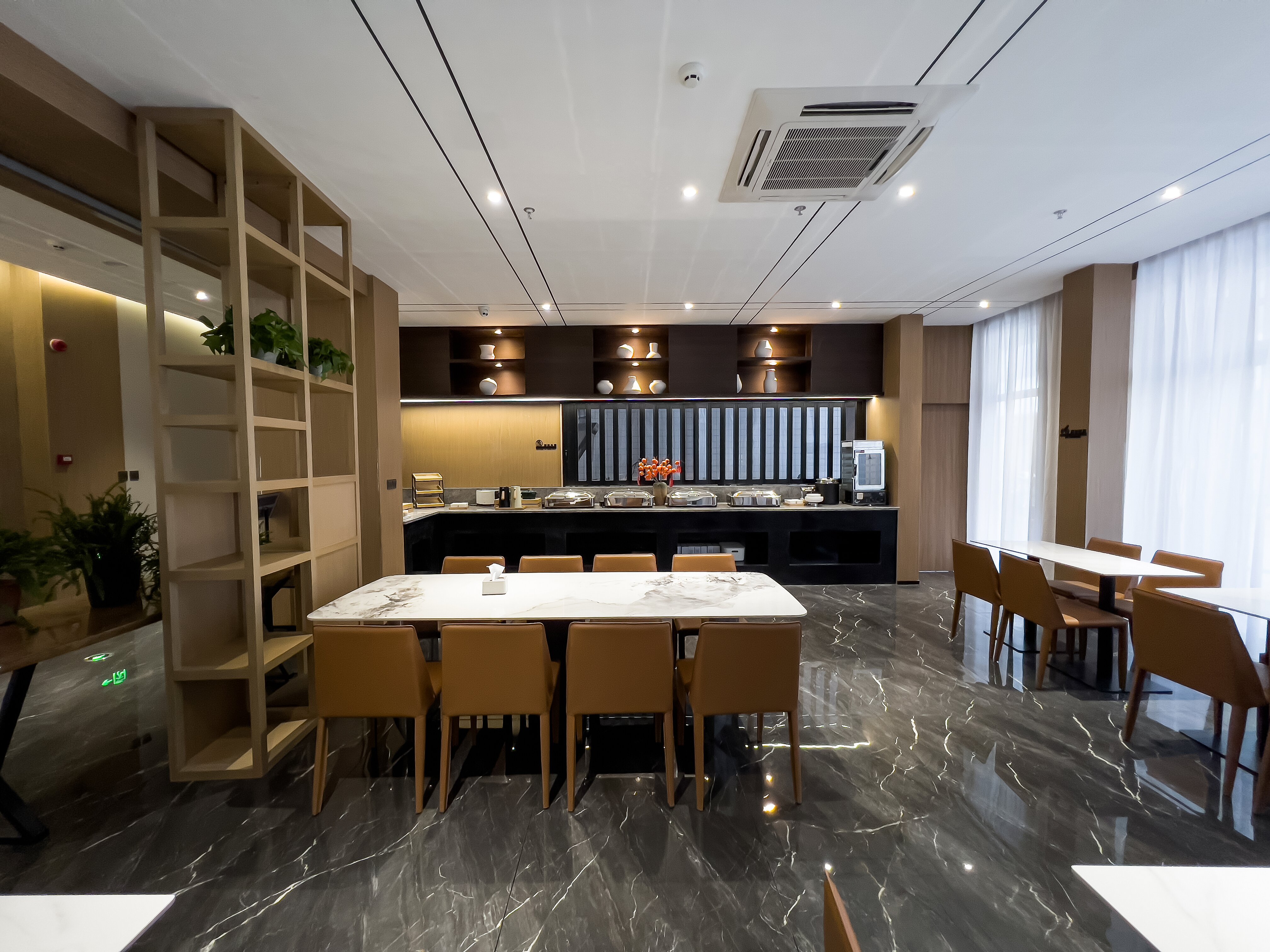 M Hemei Meiji Hotel (Changshu Southeast Puyue Plaza) 2*