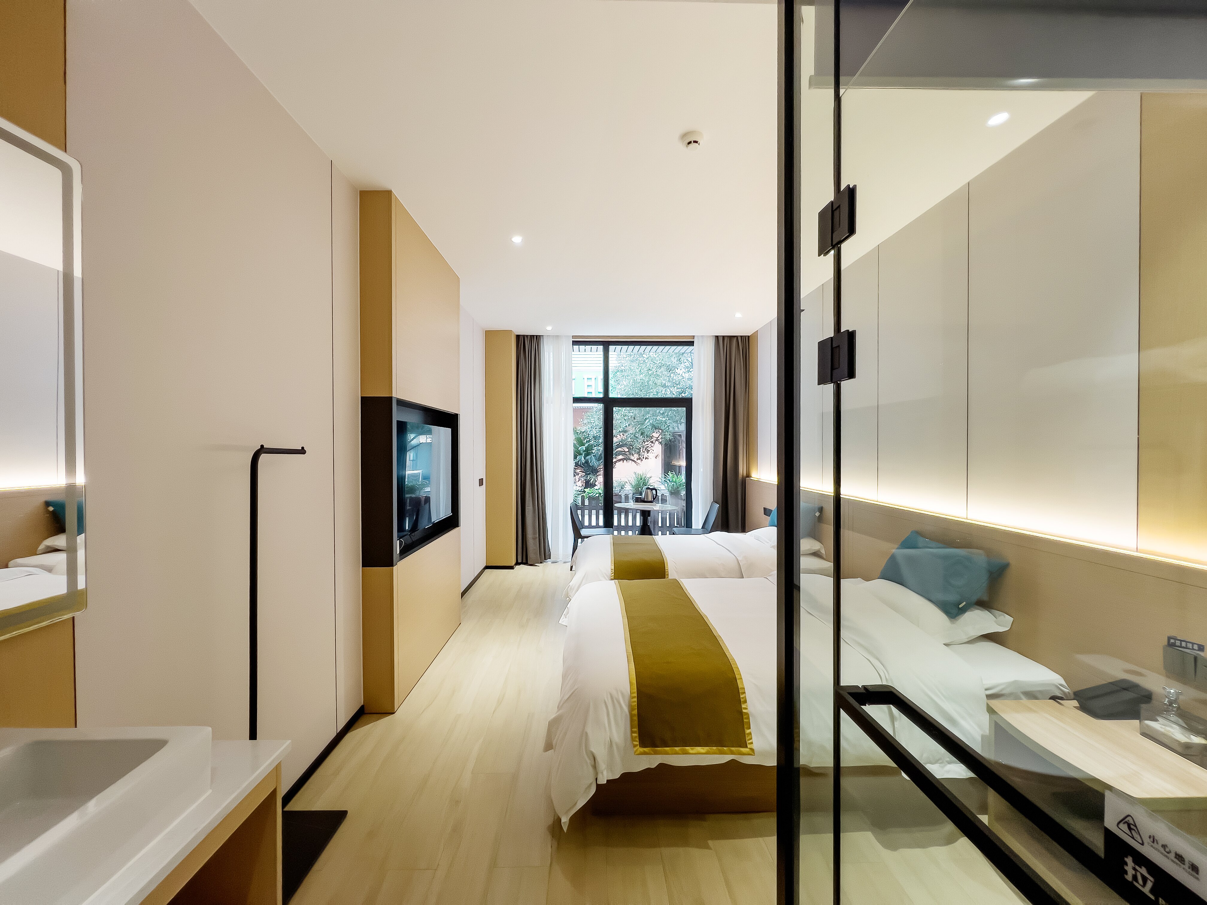 M Hemei Meiji Hotel (Changshu Southeast Puyue Plaza) 2*