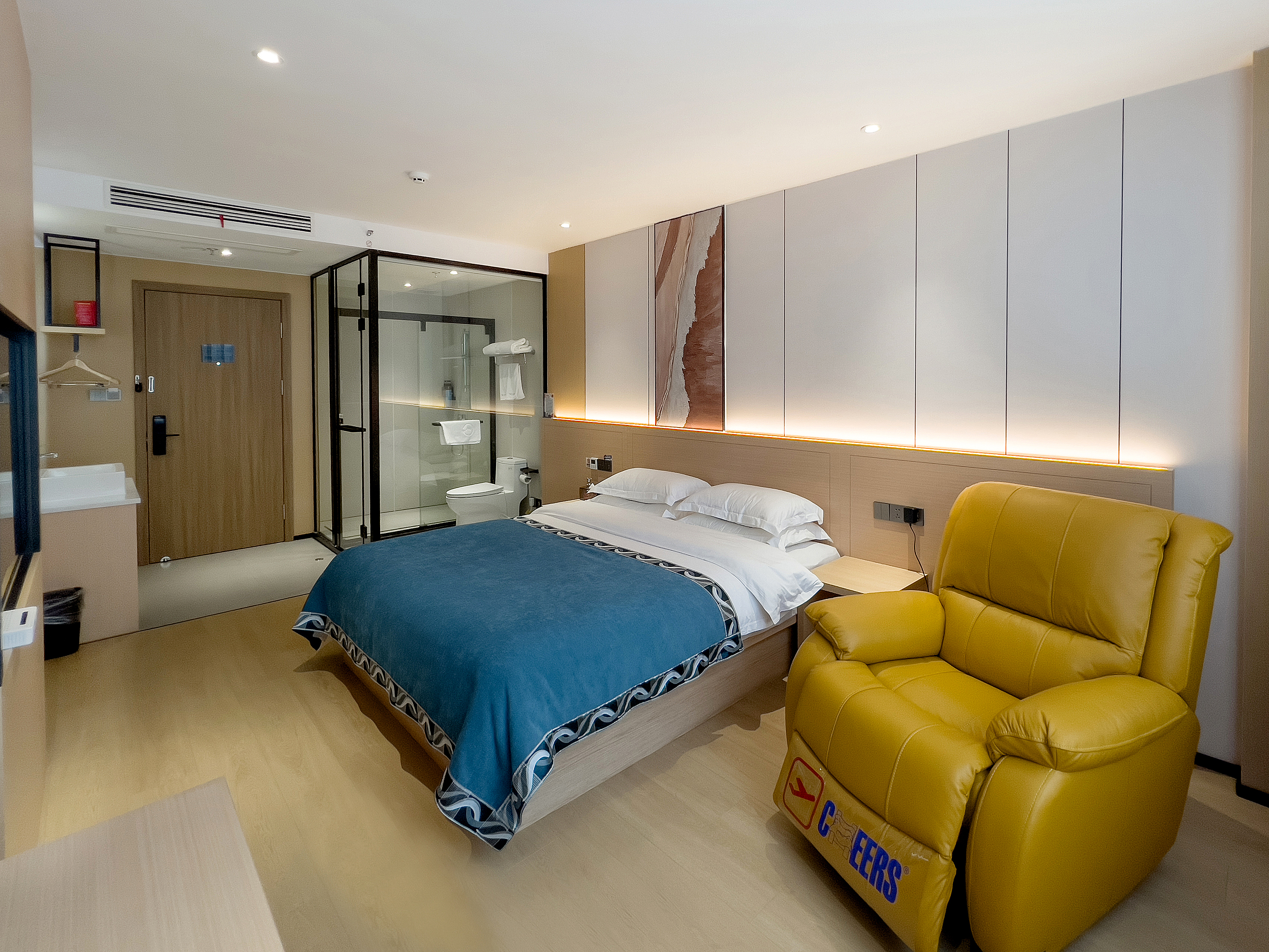 M Hemei Meiji Hotel (Changshu Southeast Puyue Plaza) 2*
