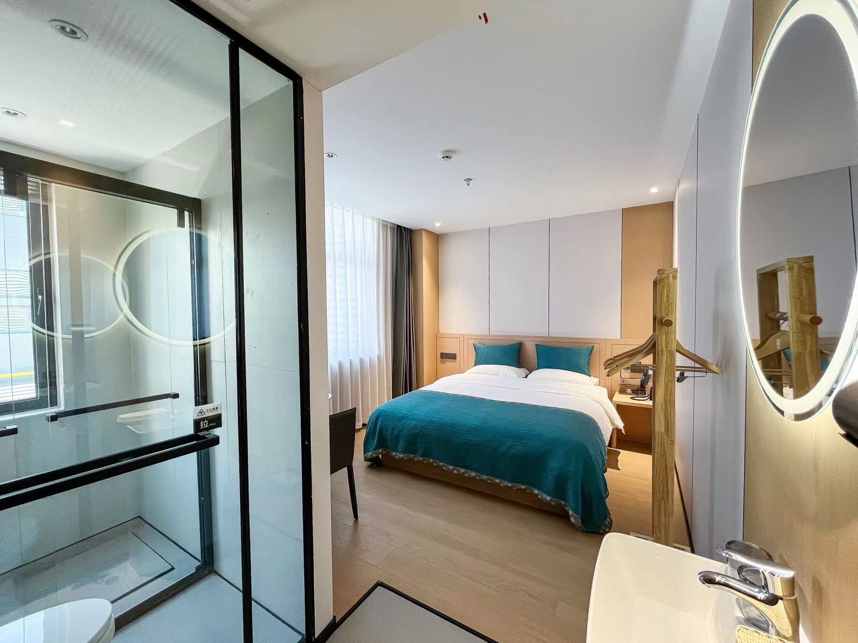 M Hemei Meiji Hotel (Changshu Southeast Puyue Plaza) 2*