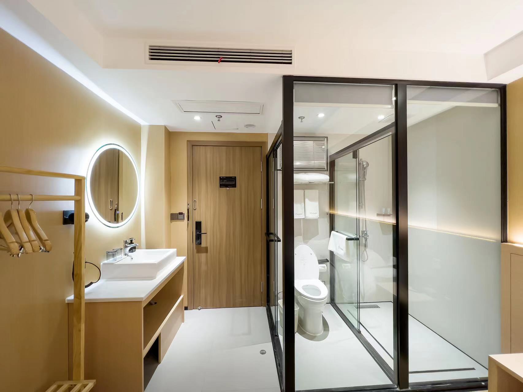 M Hemei Meiji Hotel (Changshu Southeast Puyue Plaza) 2*