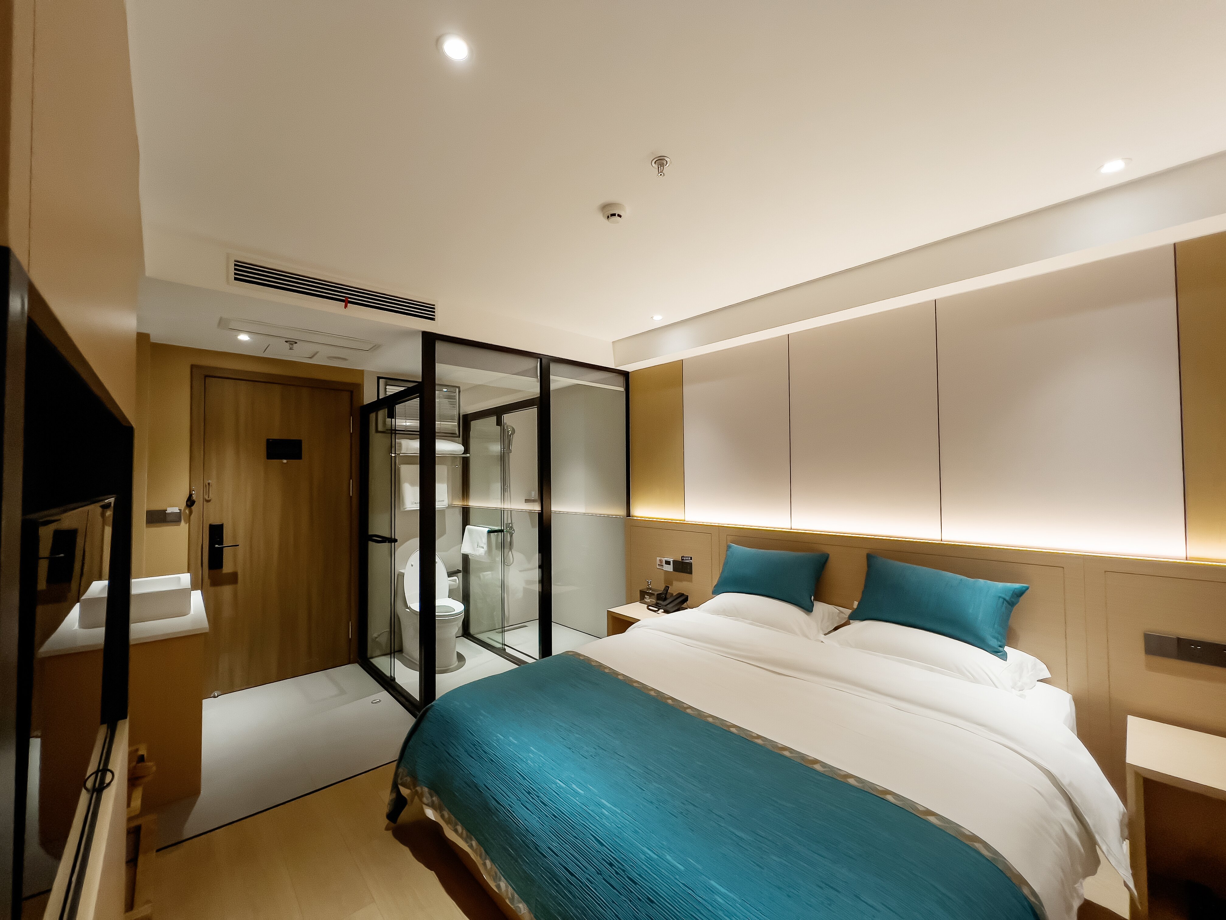 M Hemei Meiji Hotel (Changshu Southeast Puyue Plaza) 2*