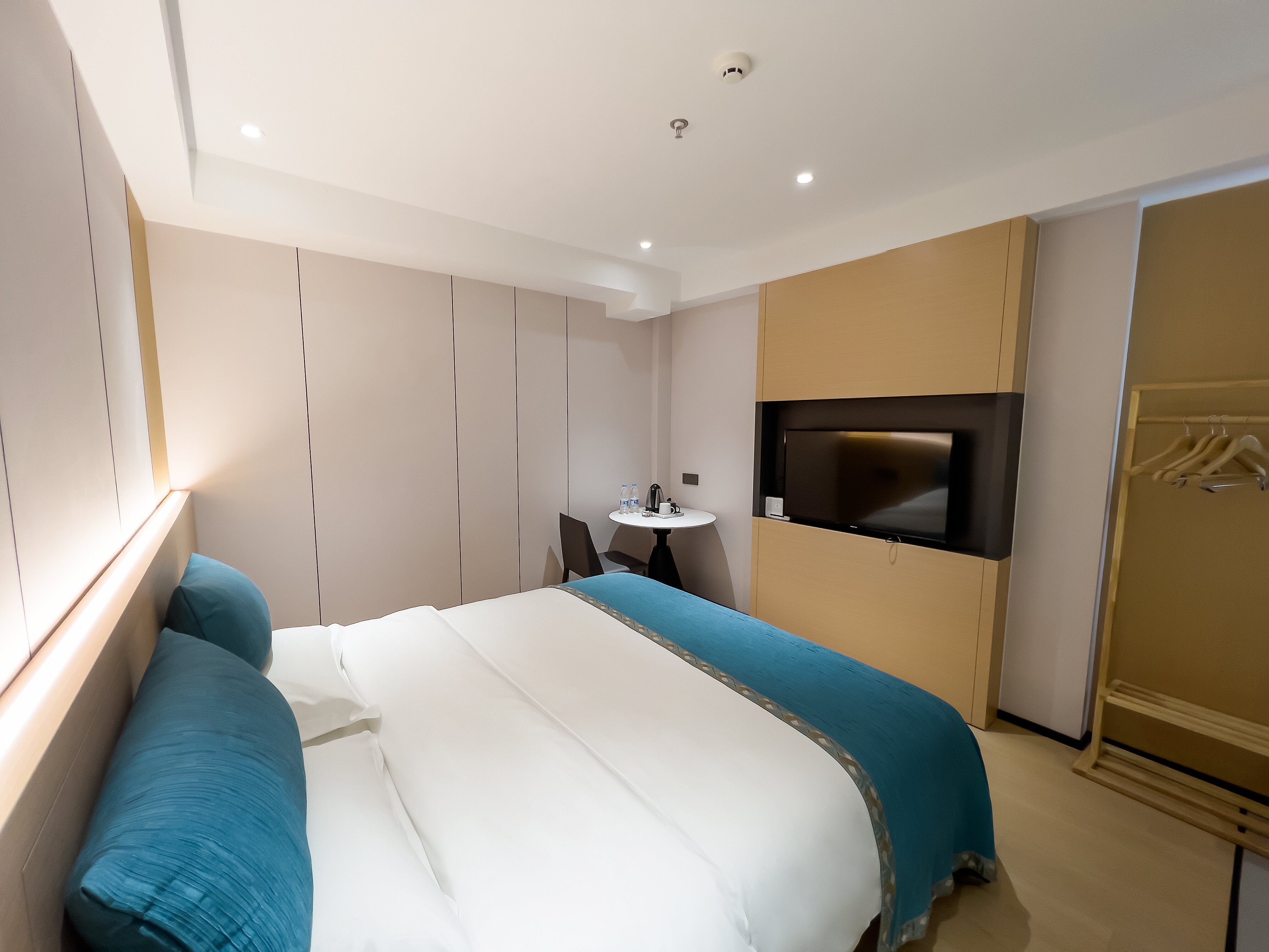 M Hemei Meiji Hotel (Changshu Southeast Puyue Plaza) 2*