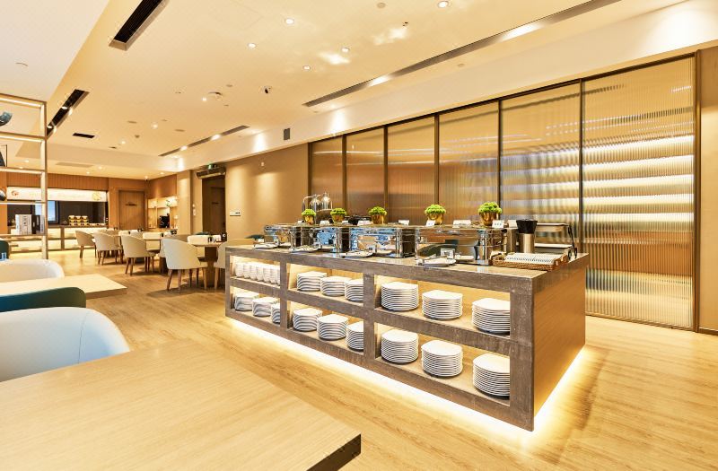 Yuhai Elegant Hotel (Ningbo Qianwan New Area Lishi Plaza ) 3*