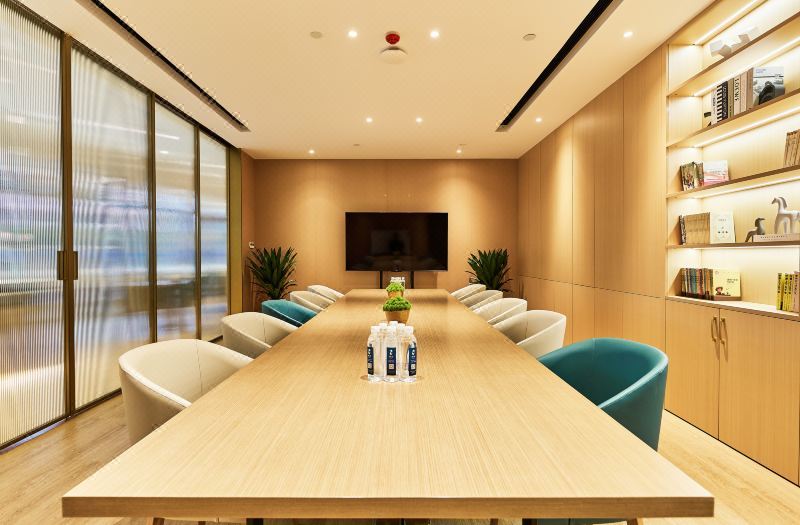 Yuhai Elegant Hotel (Ningbo Qianwan New Area Lishi Plaza ) 3*