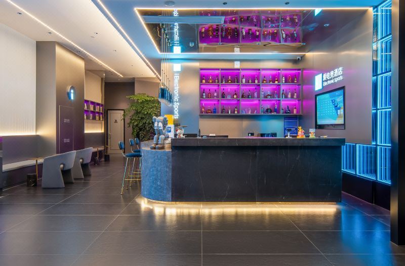 Y Electronic Sports Hotel (Shaoxing Keqiao Town Yintai) 2*