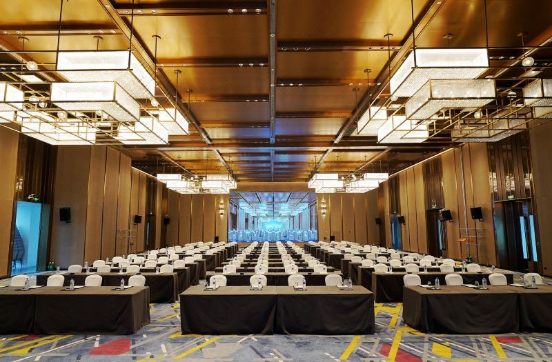 Changchun Yinlu Hotel 5*