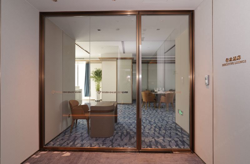 Changchun Yinlu Hotel 5*