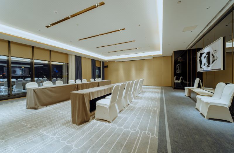 Changchun Yinlu Hotel 5*