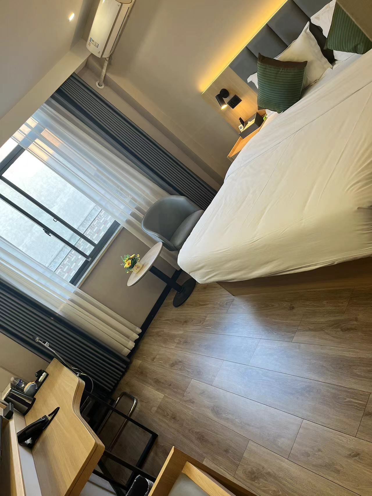 YAHAO HITANG HOTEL 2*