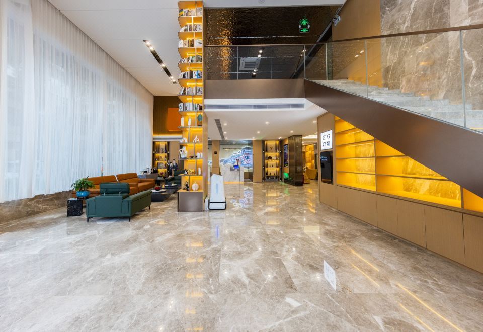 Elong Hotel (Shenzhen Zhongying Street Shatoujiao Metro Station Branch) 3*