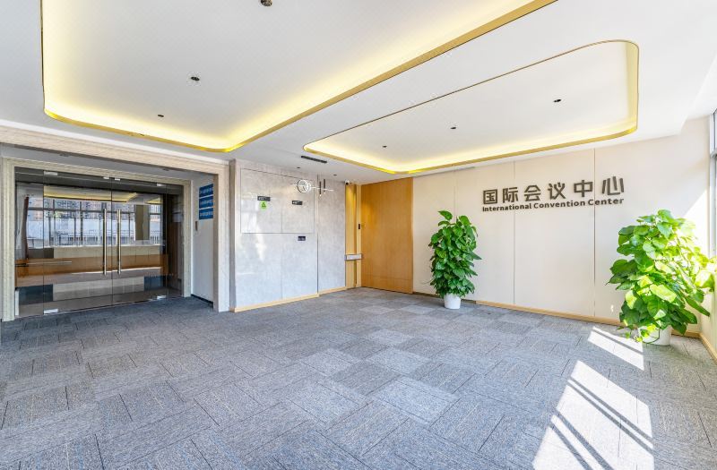Elong Hotel (Shenzhen Zhongying Street Shatoujiao Metro Station Branch) 3*