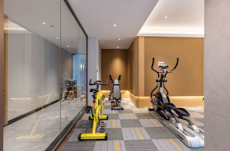 Elong Hotel (Shenzhen Zhongying Street Shatoujiao Metro Station Branch) 3*