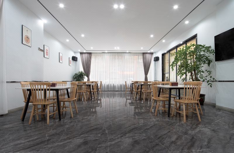 Hidden Time River View Hotel 3*