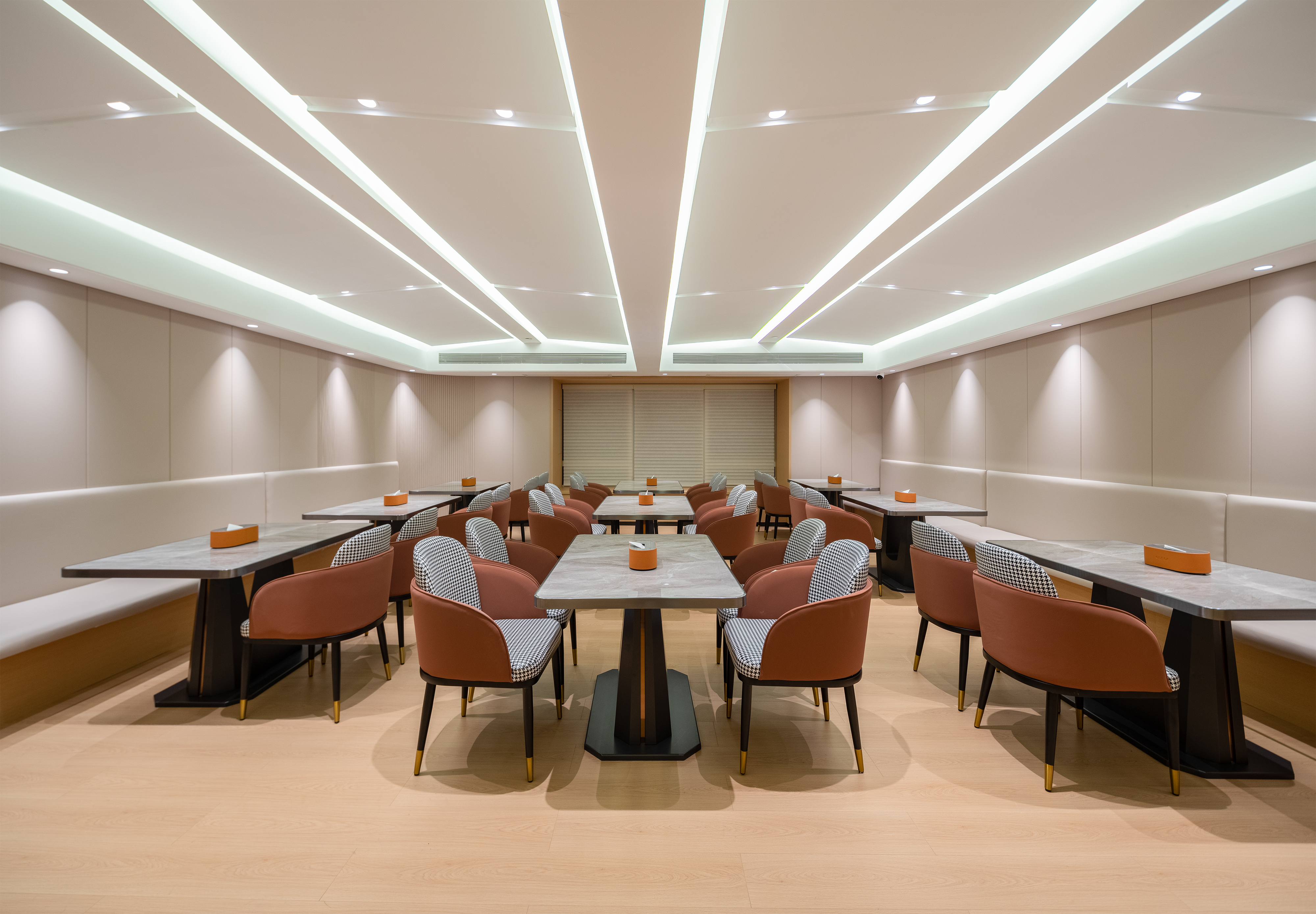 Baoyue Hotel (Guangfu Road Dashanghui Branch) 3*