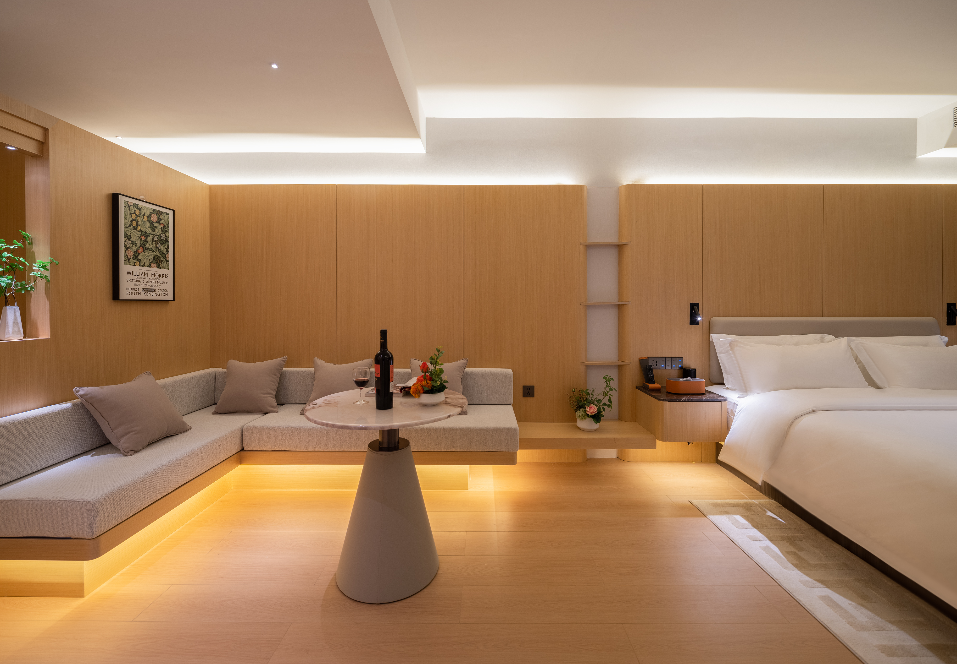 Baoyue Hotel (Guangfu Road Dashanghui Branch) 3*
