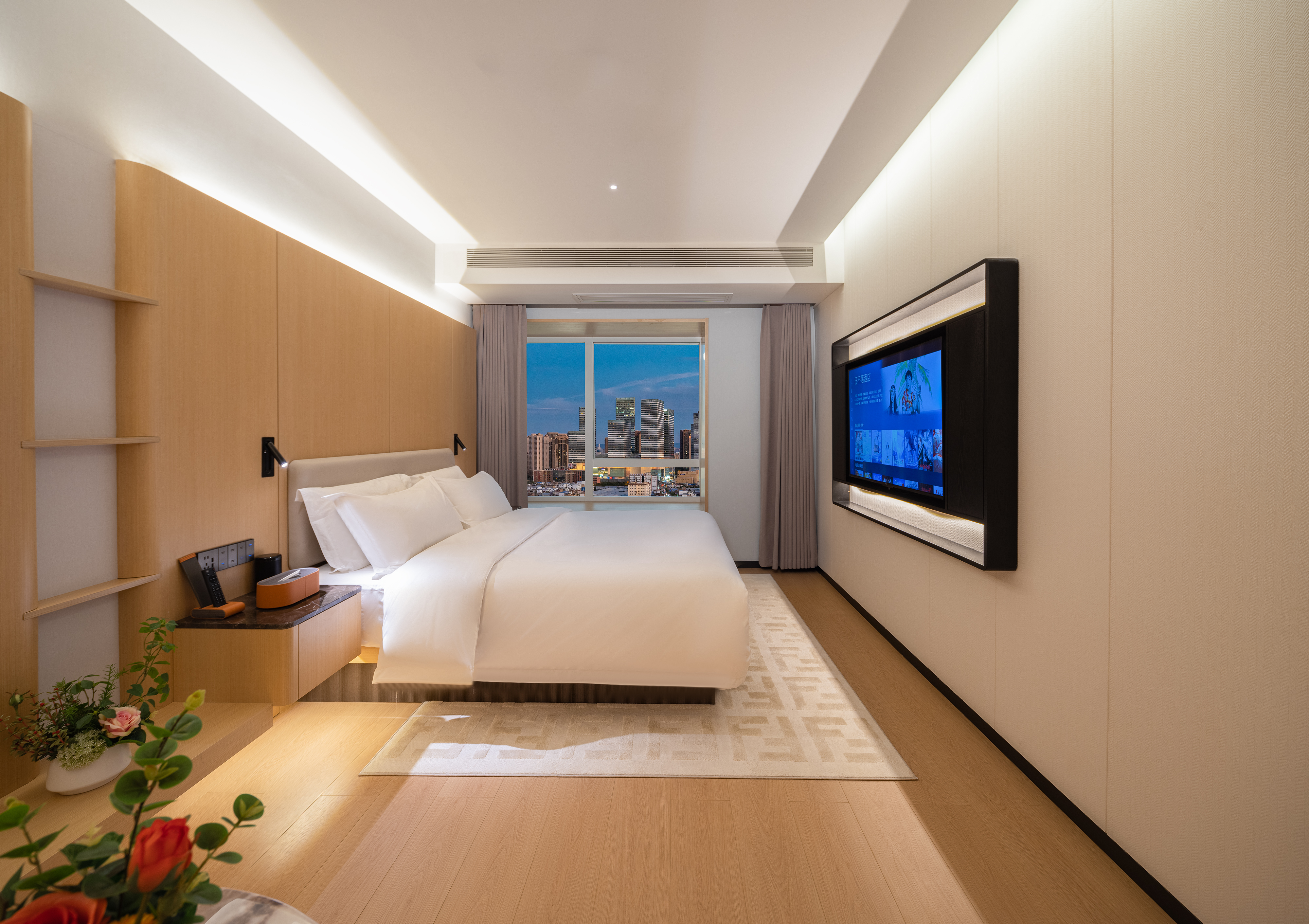 Baoyue Hotel (Guangfu Road Dashanghui Branch) 3*