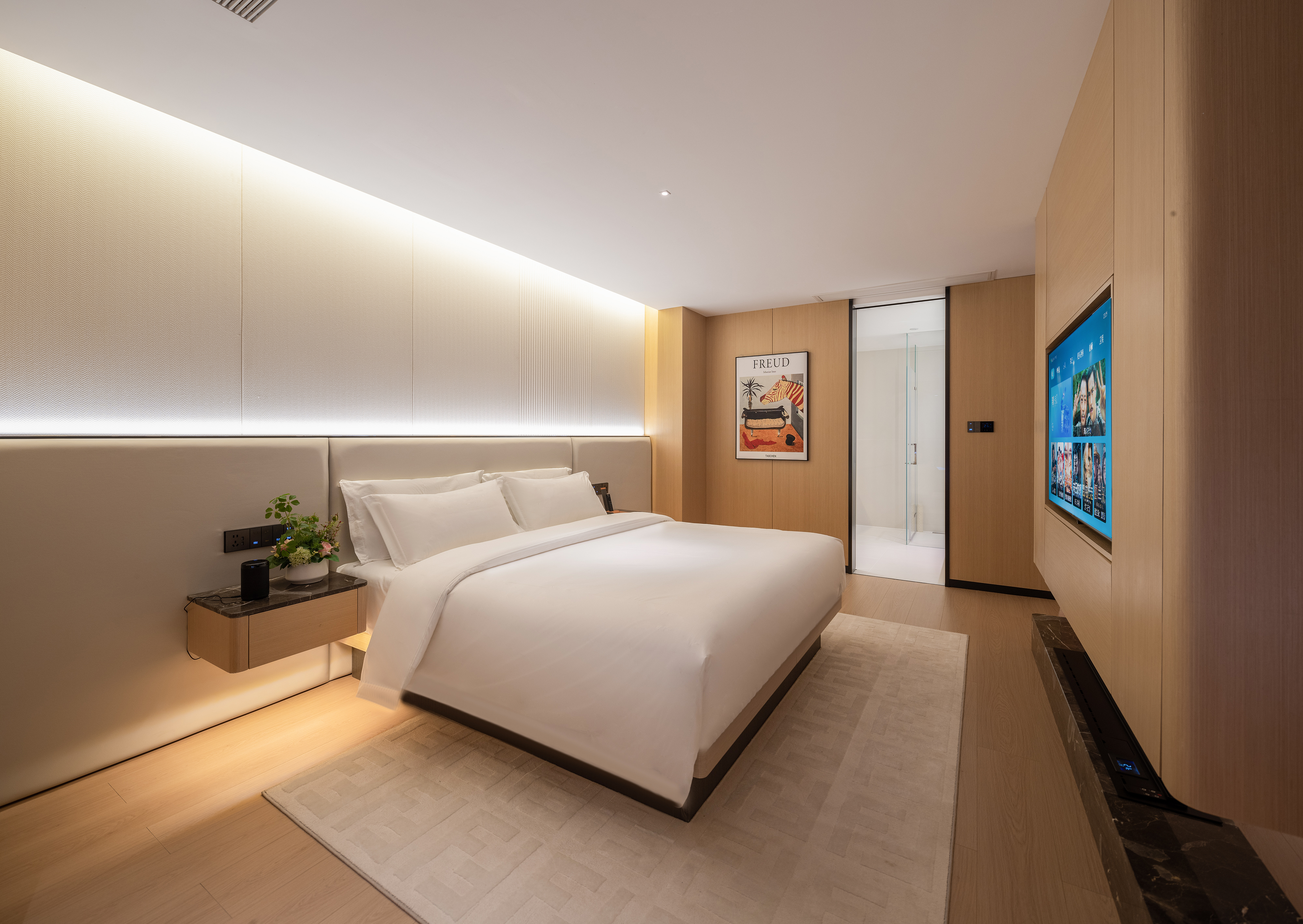 Baoyue Hotel (Guangfu Road Dashanghui Branch) 3*