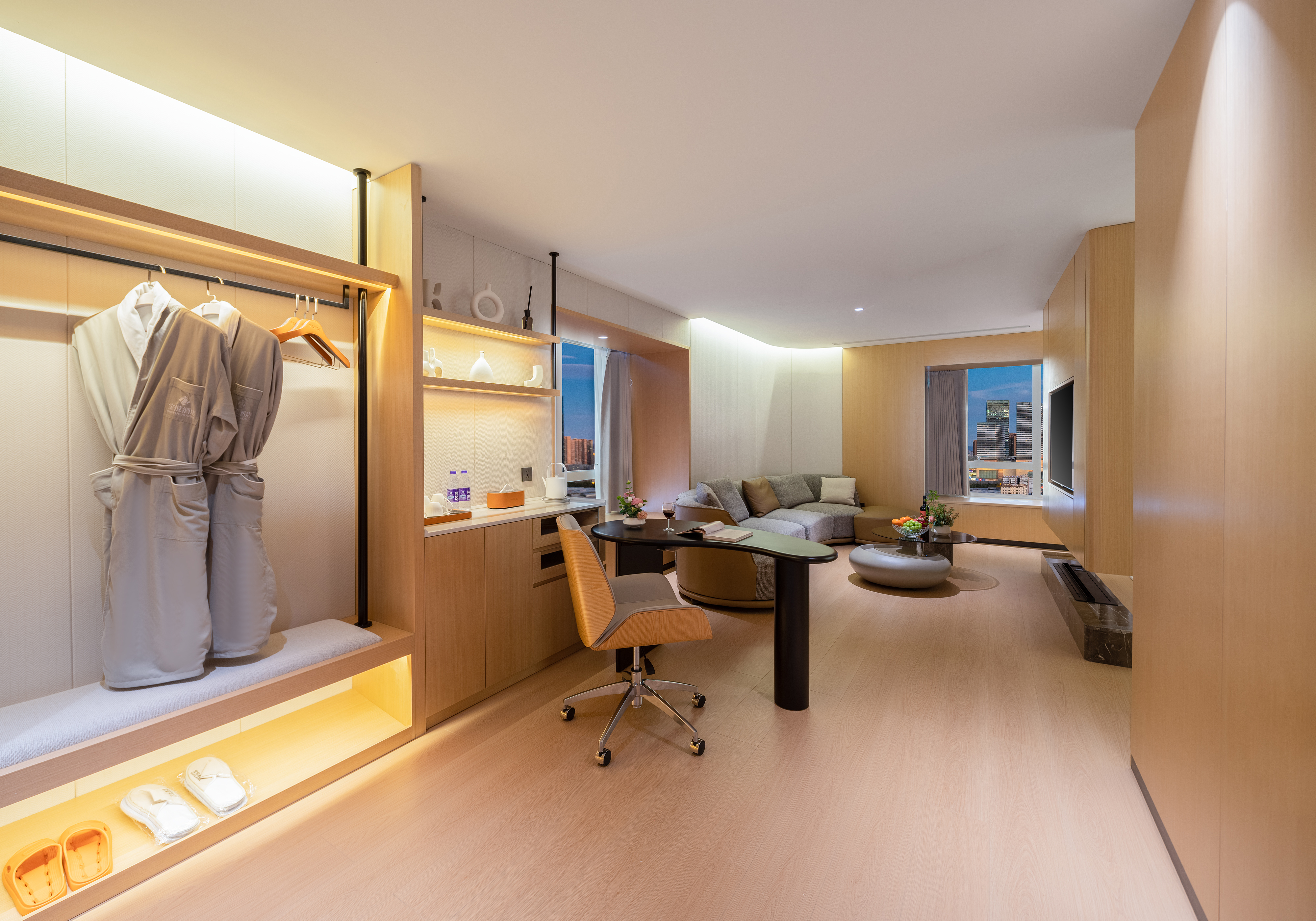 Baoyue Hotel (Guangfu Road Dashanghui Branch) 3*