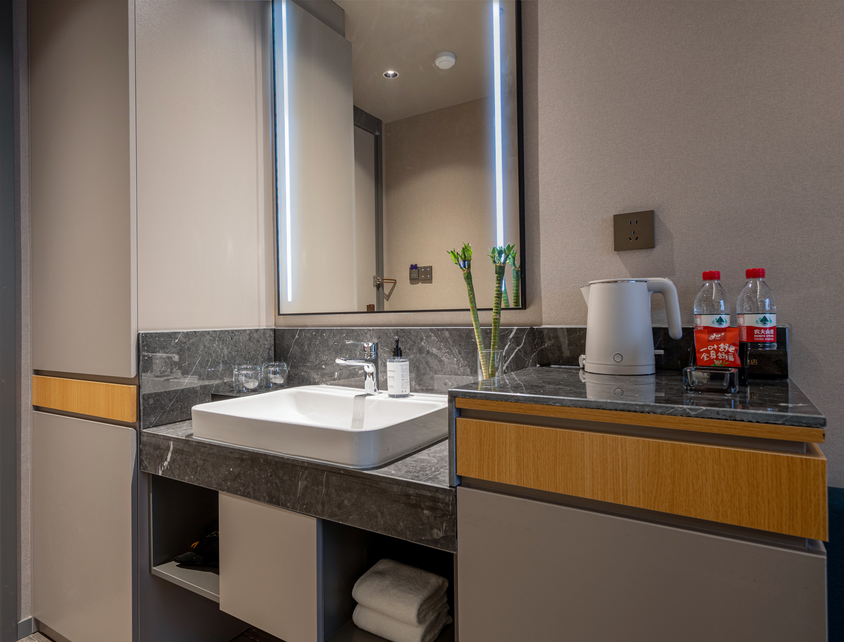 Homeinn Selected Hotel (Yizheng Xupu Station) 3*