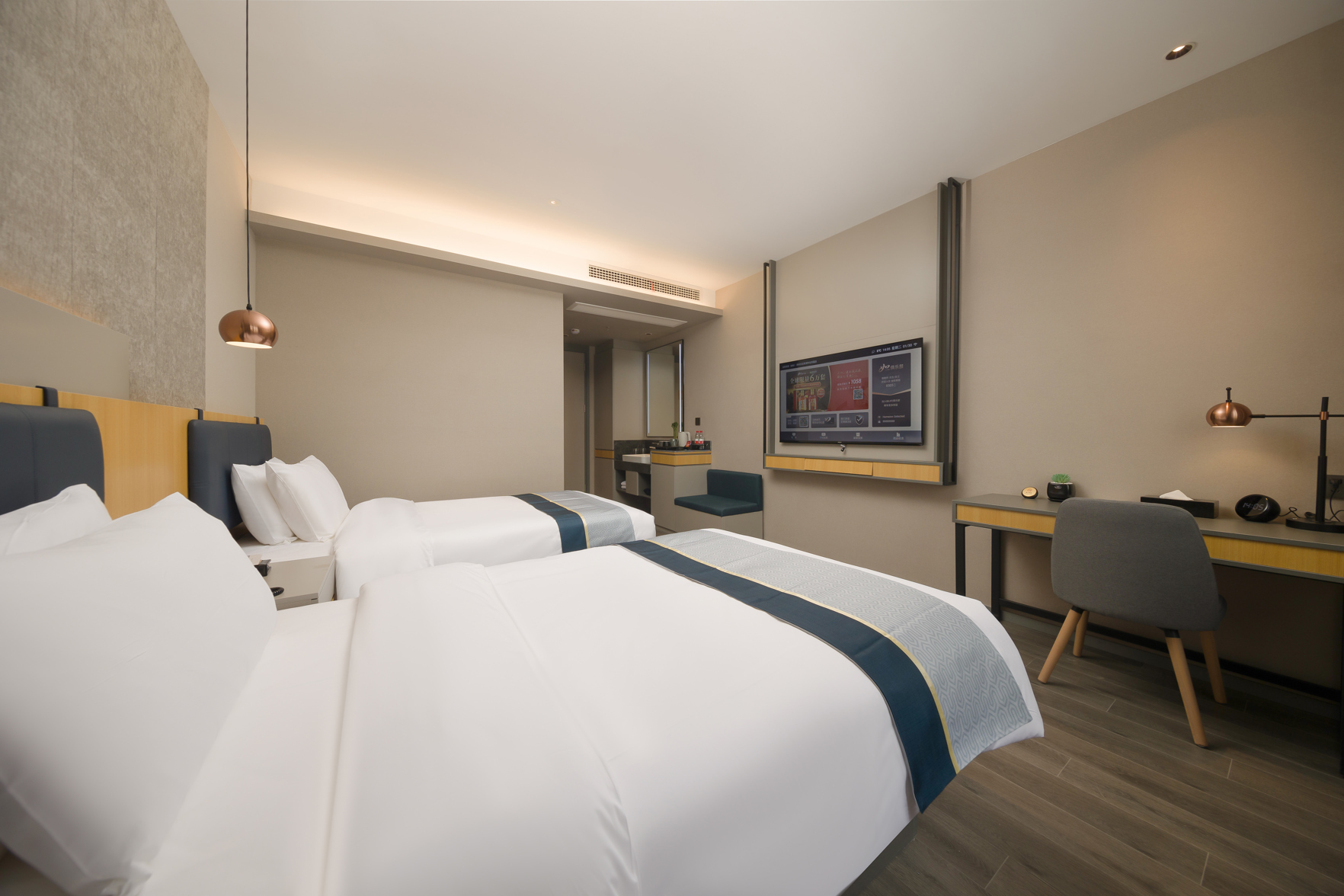 Homeinn Selected Hotel (Yizheng Xupu Station) 3*