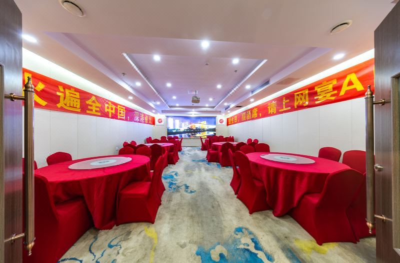 Xicheng Business Chain Hotel (Shenzhen Xintangwei Subway Station Shuanglong Subway Station Branch) 2*