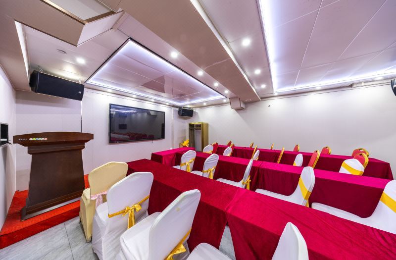 Xicheng Business Chain Hotel (Shenzhen Xintangwei Subway Station Shuanglong Subway Station Branch) 2*