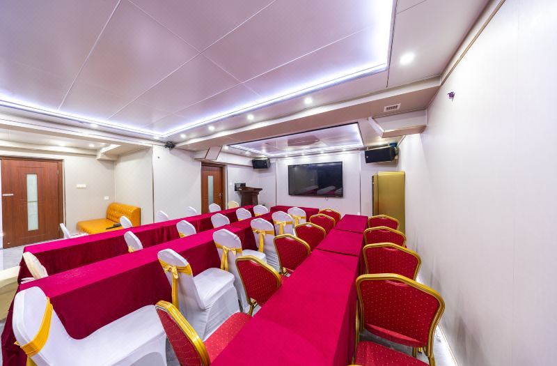 Xicheng Business Chain Hotel (Shenzhen Xintangwei Subway Station Shuanglong Subway Station Branch) 2*