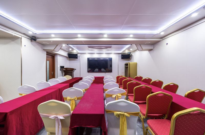 Xicheng Business Chain Hotel (Shenzhen Xintangwei Subway Station Shuanglong Subway Station Branch) 2*