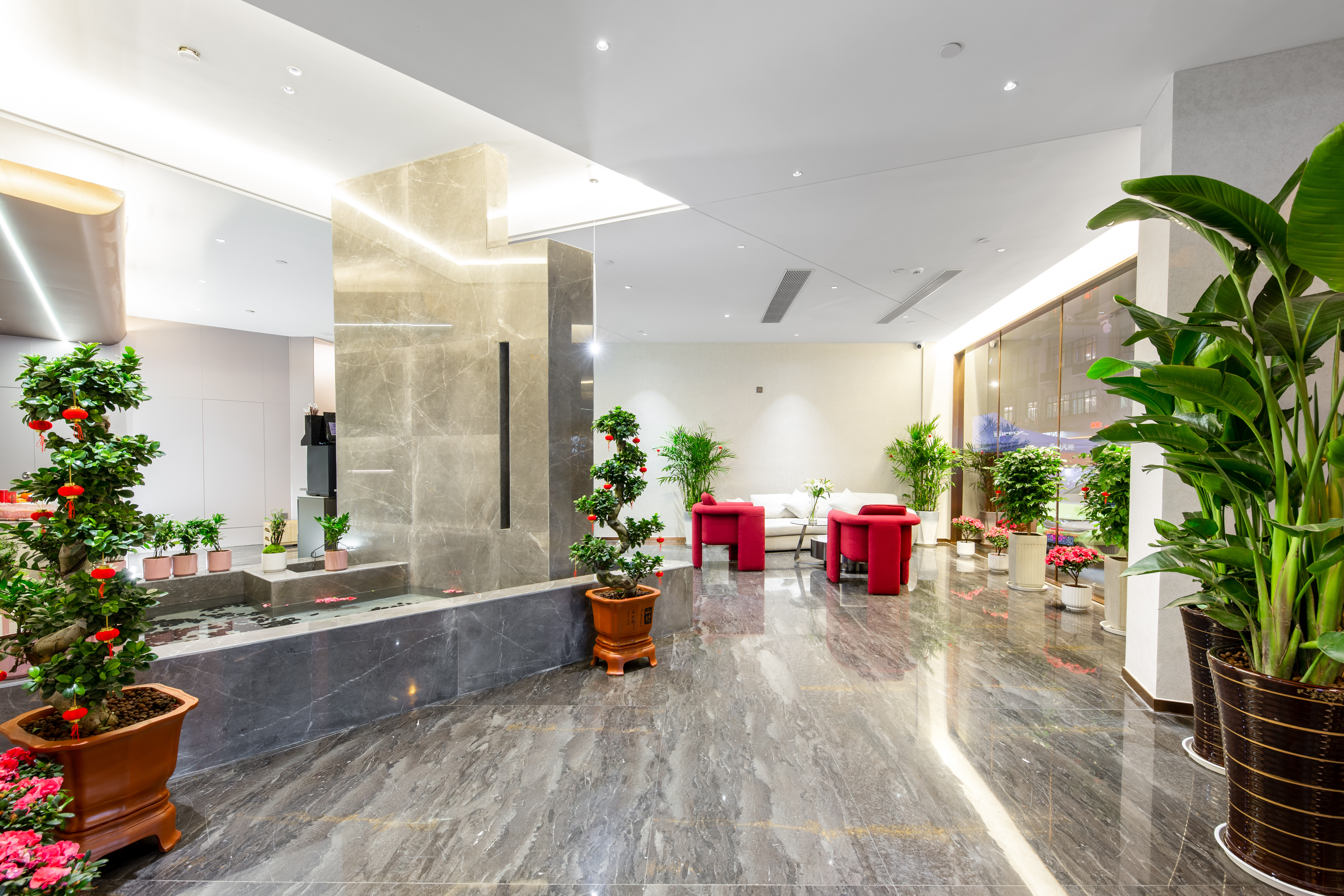 Yiwu Muya Hotel (Aegean Shopping Center) 3*