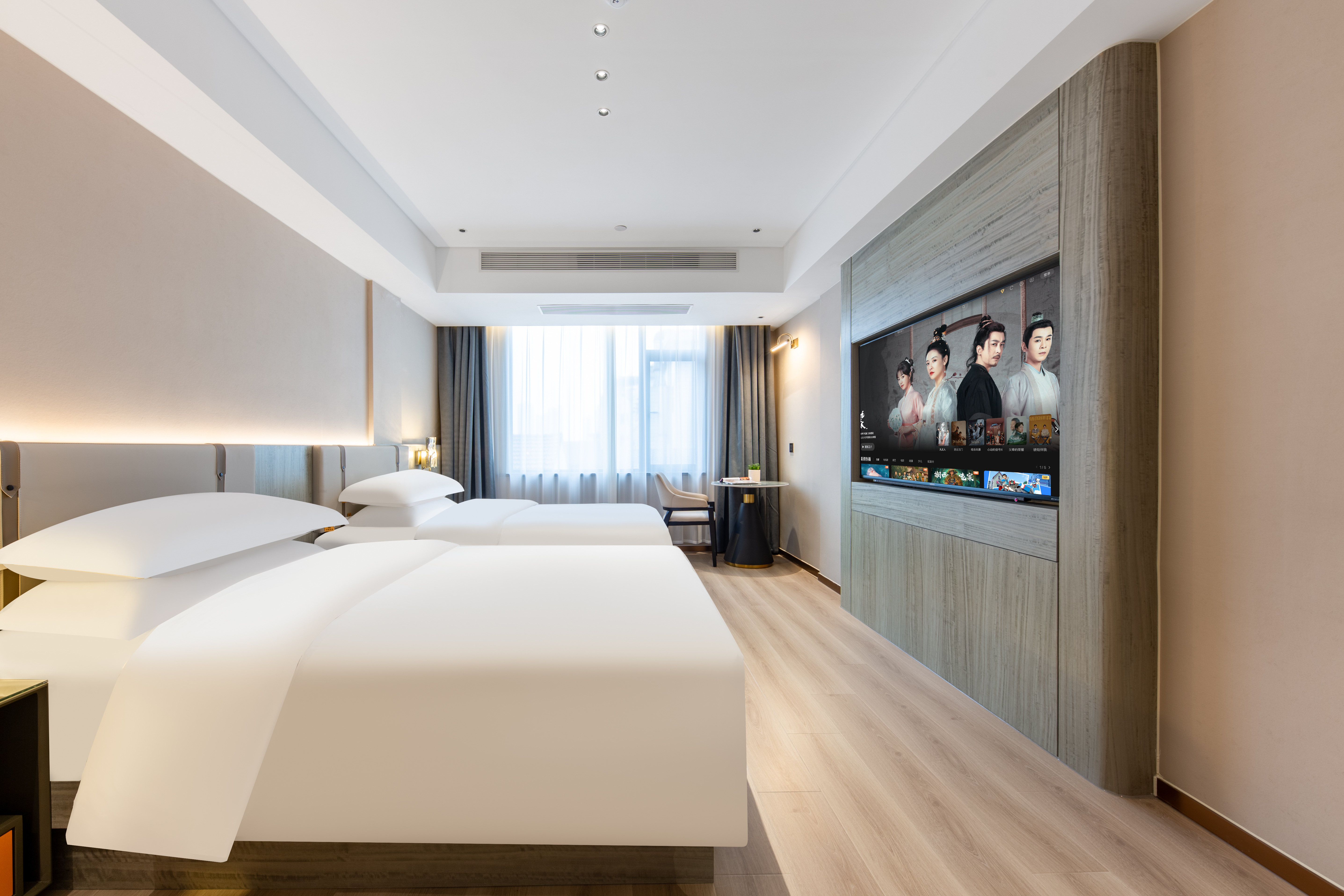 Yiwu Muya Hotel (Aegean Shopping Center) 3*