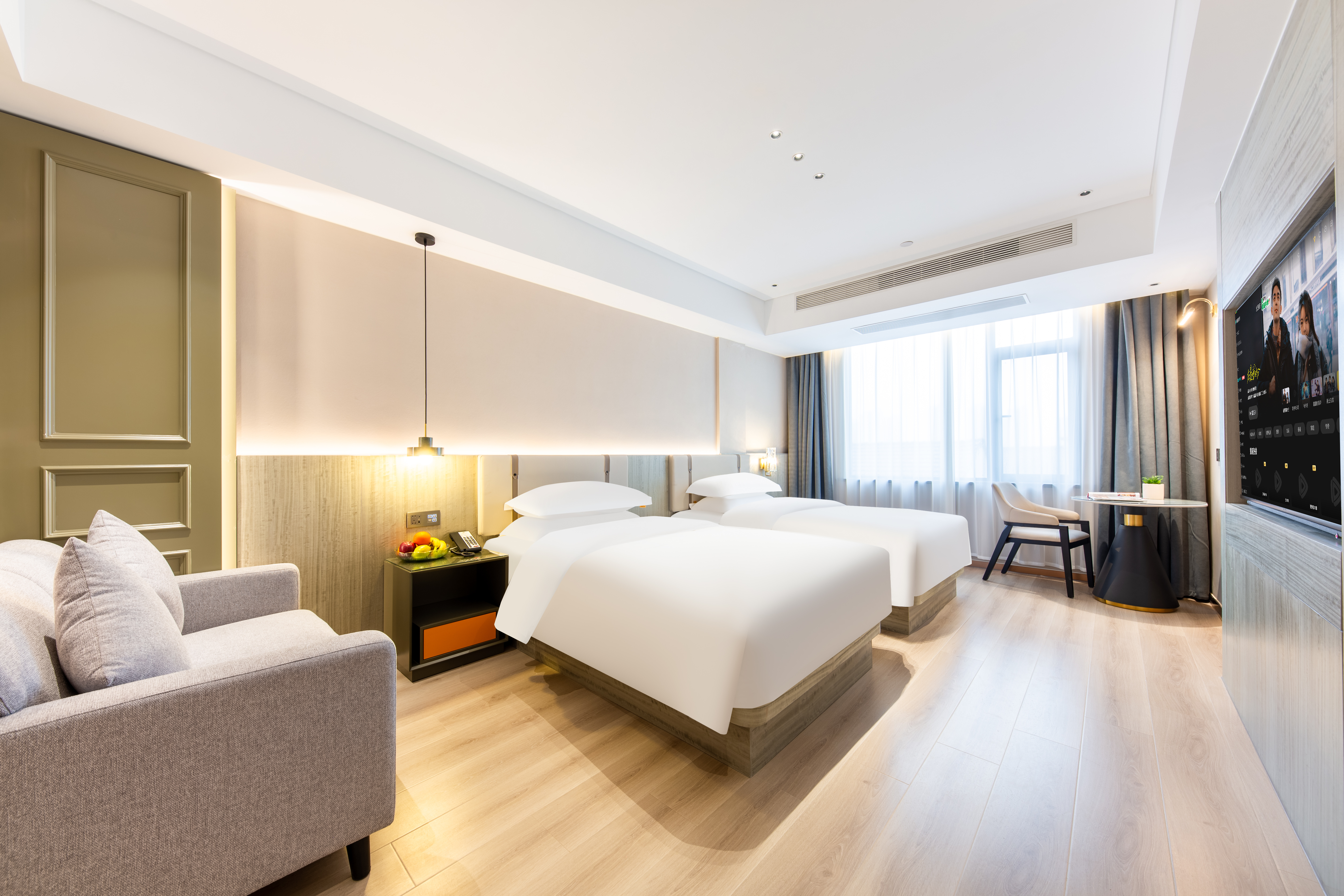 Yiwu Muya Hotel (Aegean Shopping Center) 3*