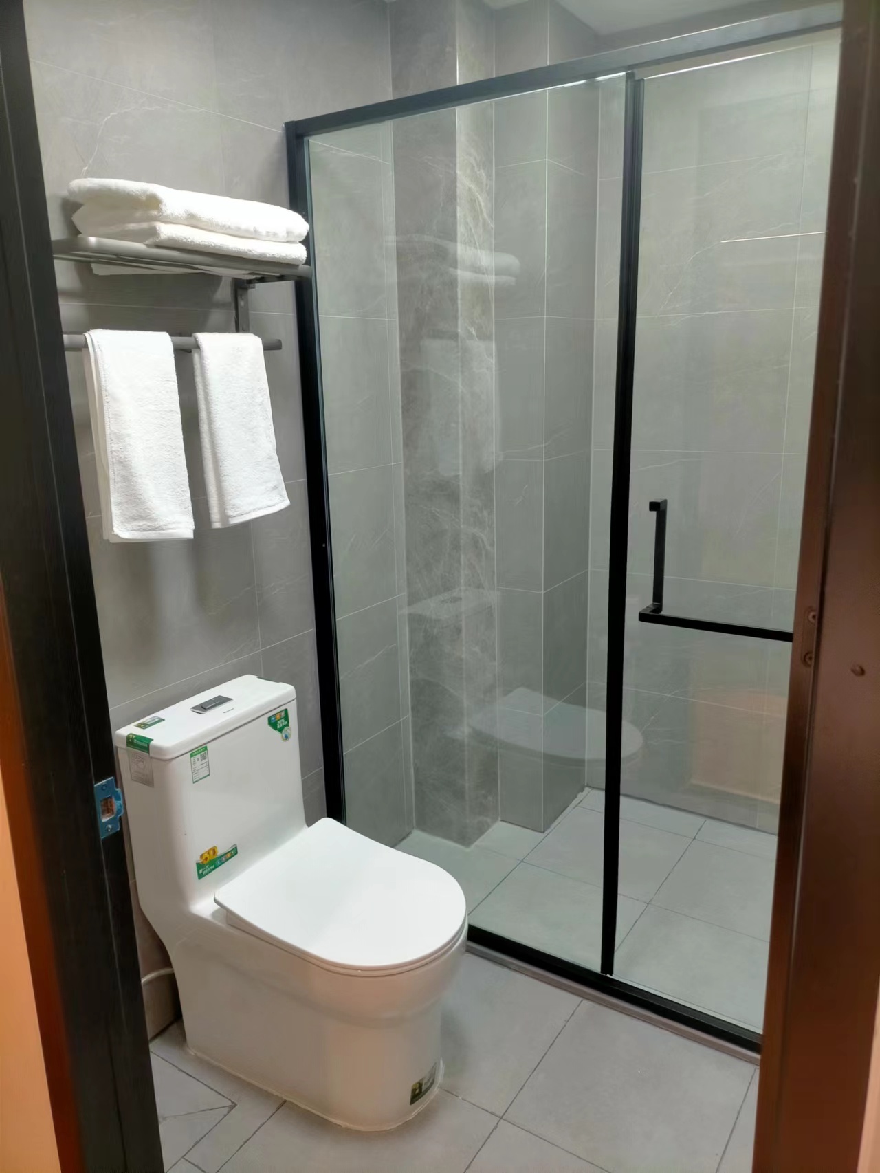 Weifang Hitech Hotel 3*