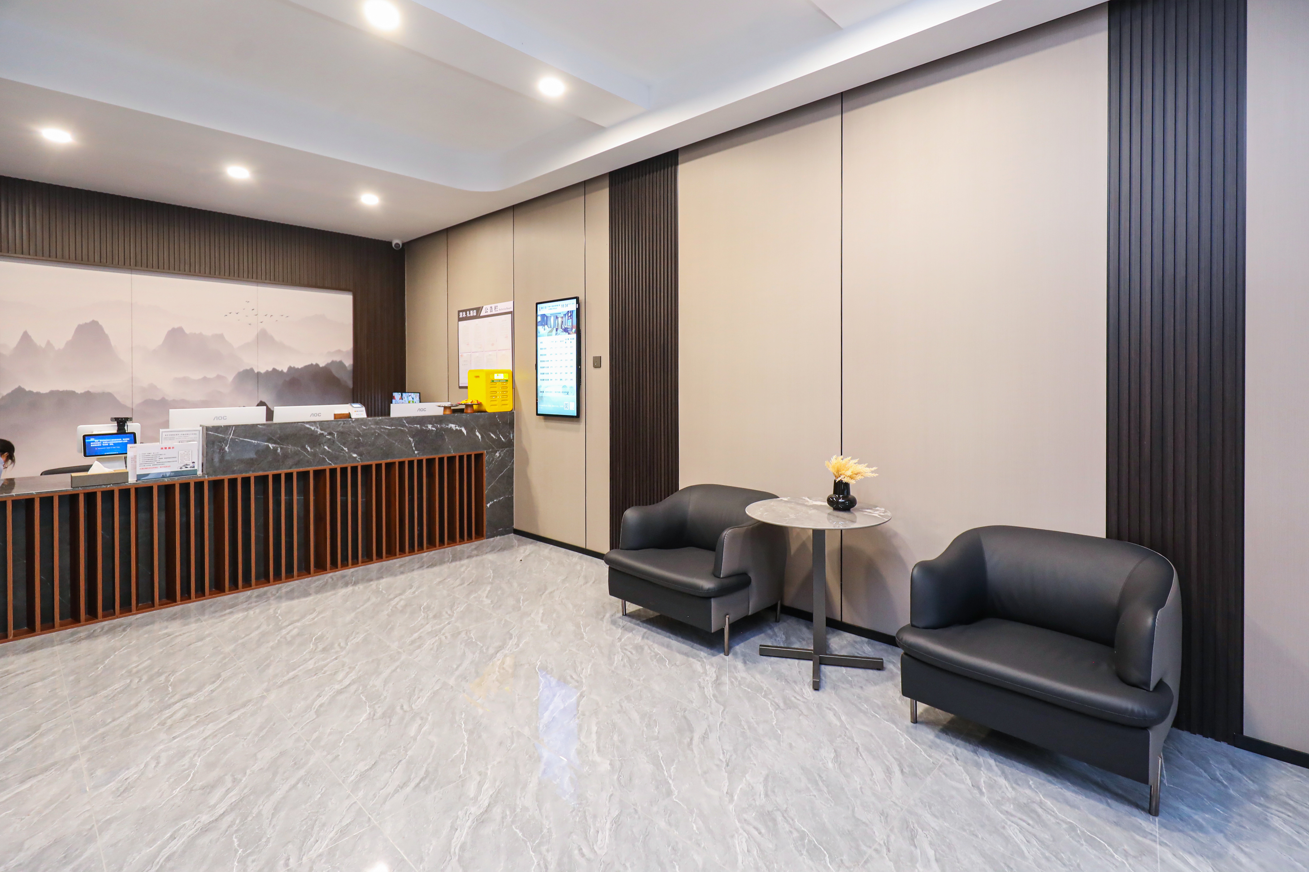 Qingmu Li Hotel (Nanjing Gaoli Jiaju Gang Xiaozhuang Subway Station) 3*