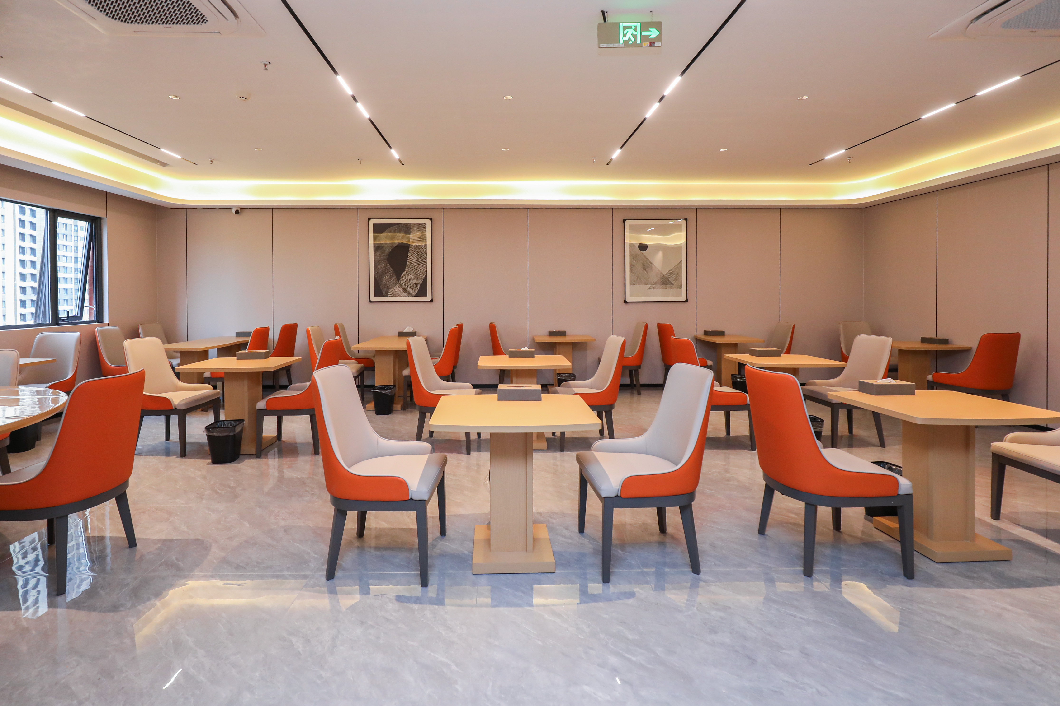 Qingmu Li Hotel (Nanjing Gaoli Jiaju Gang Xiaozhuang Subway Station) 3*