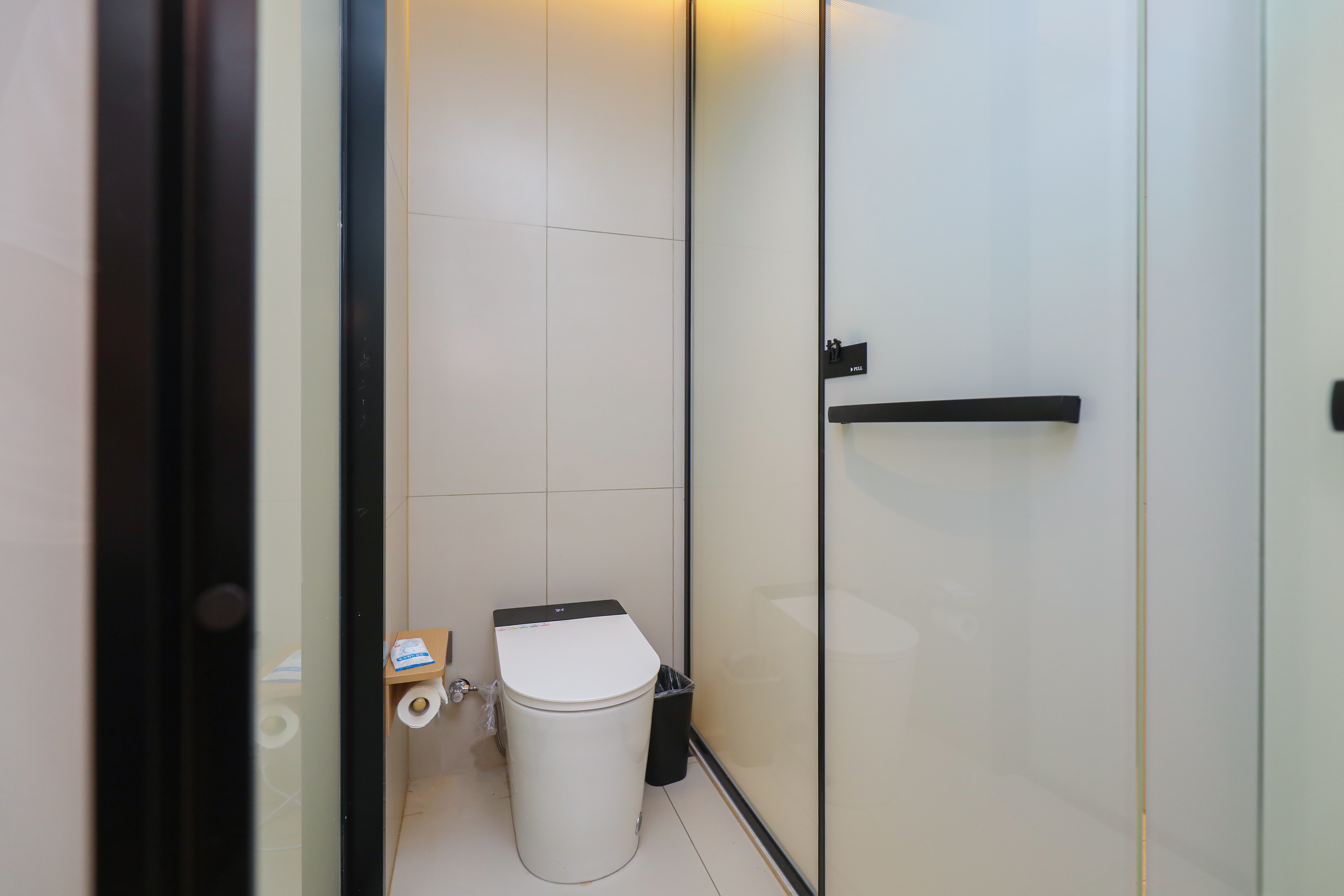 Qingmu Li Hotel (Nanjing Gaoli Jiaju Gang Xiaozhuang Subway Station) 3*
