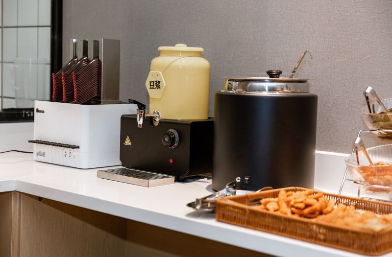Shankee Coffee Style Hotel (Guangan Yuechi Dianli Century City) 2*