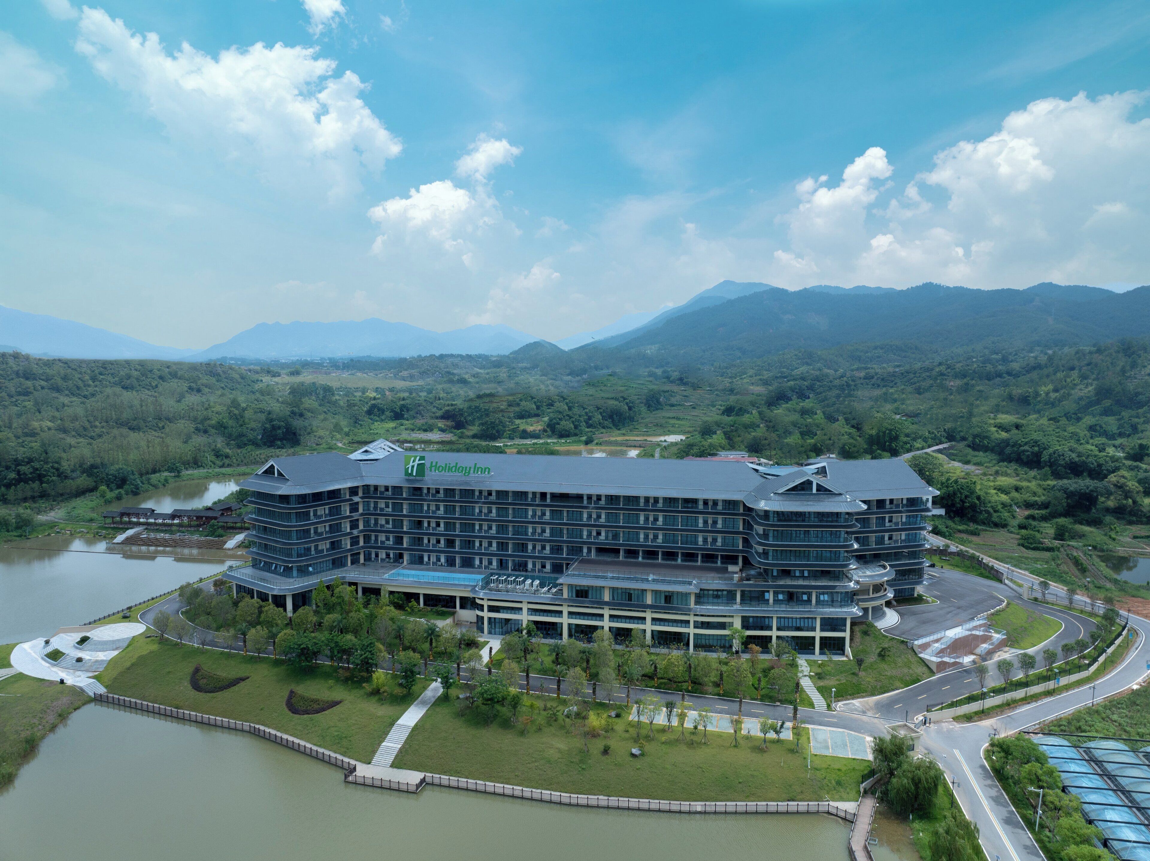 Holiday Inn Ganzhou Orchid Town by IHG 2*