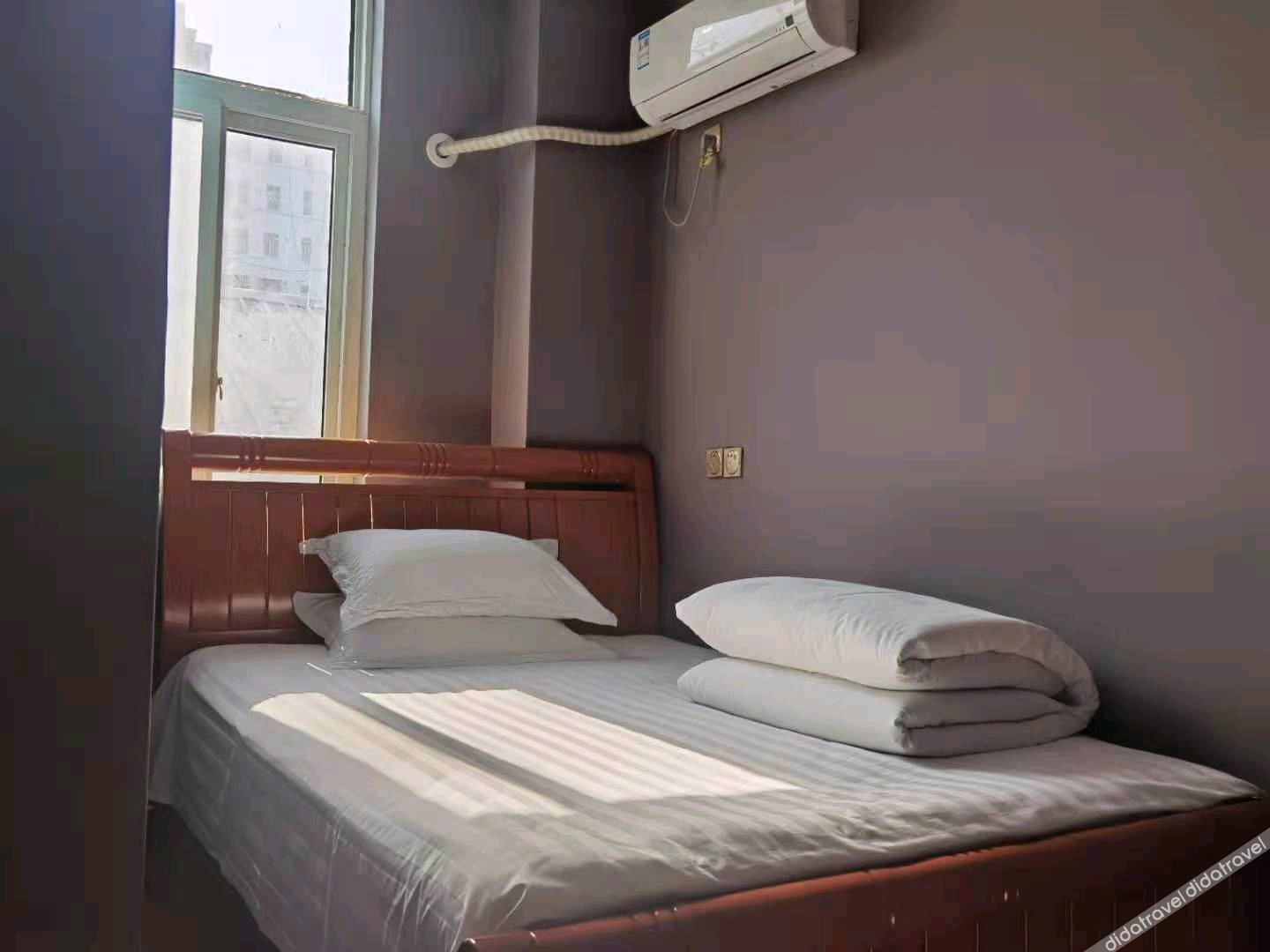 Huai'an Junyi Hotel (Memorial Hall) 2*